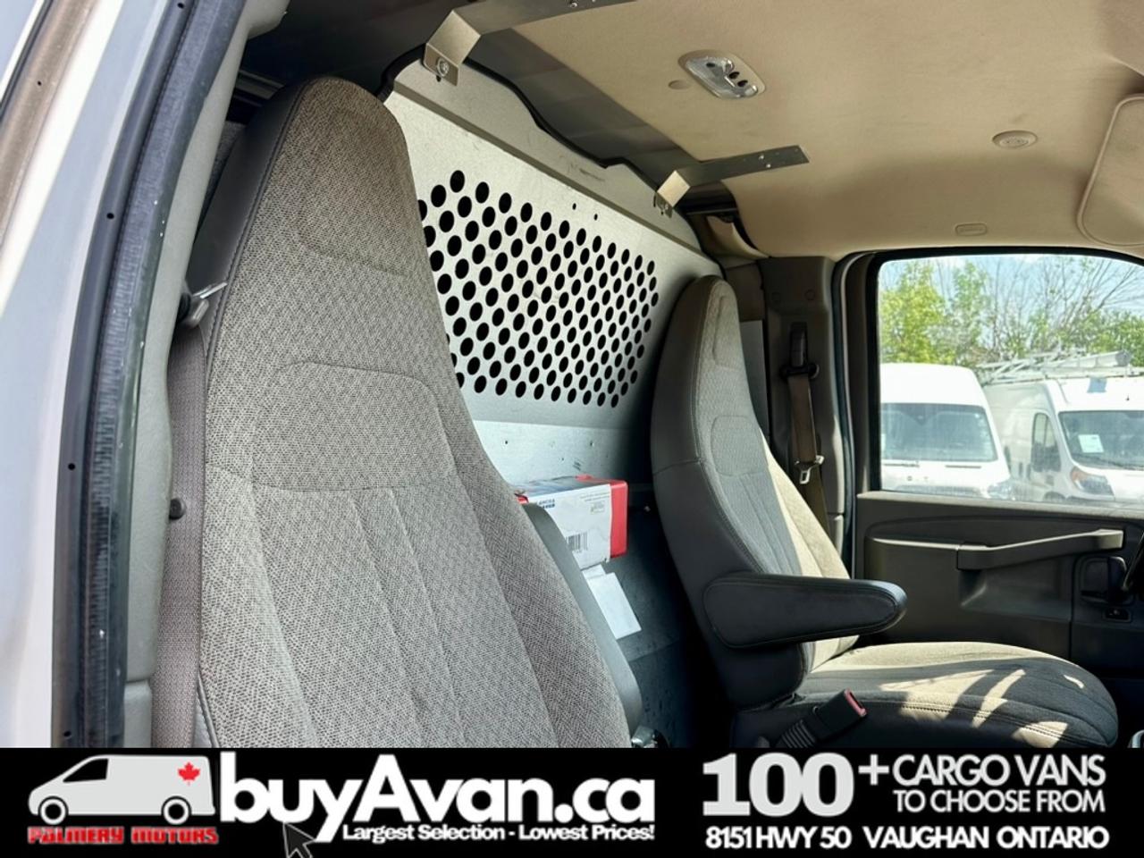 2021 Chevrolet Express 2500 Express 2500 V8 Divider + Shelves Photo