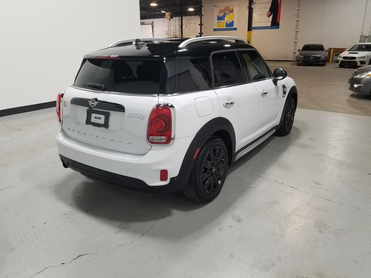2019 MINI E Countryman Cooper S 4dr All-Wheel Drive ALL4 Sport Utility Photo