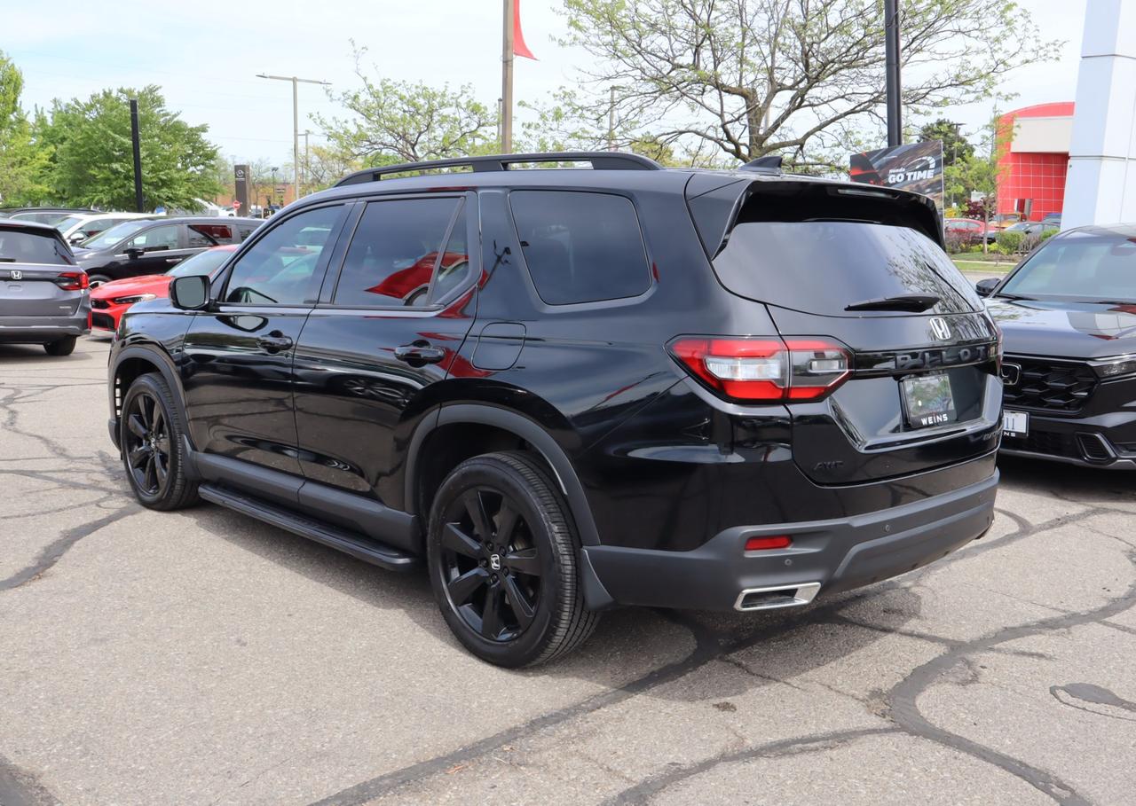 2025 Honda Pilot Black Edition 4dr All-Wheel Drive Photo2