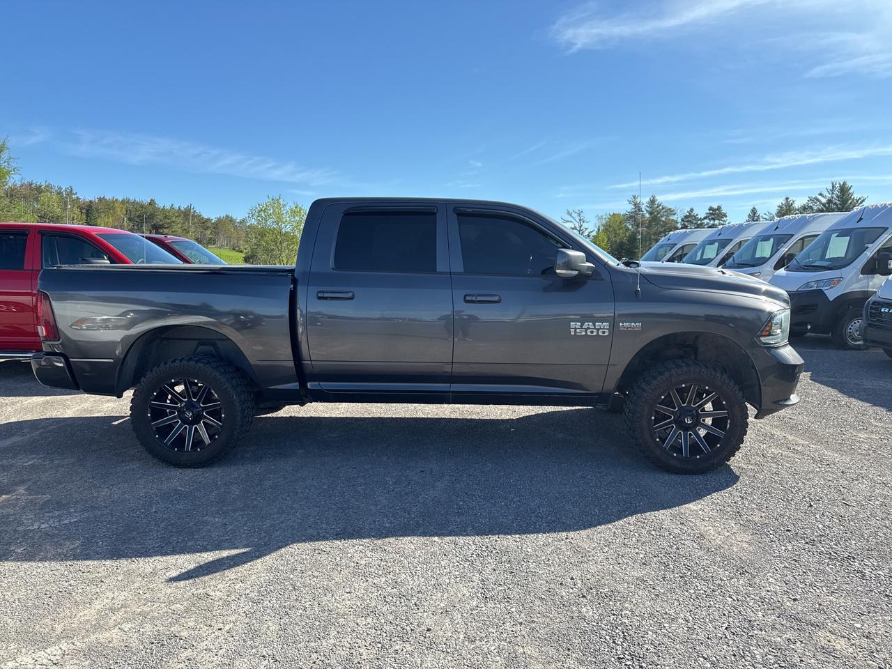 2016 RAM 1500 Sport - Heated/Vented seats  - tow pkg Photo