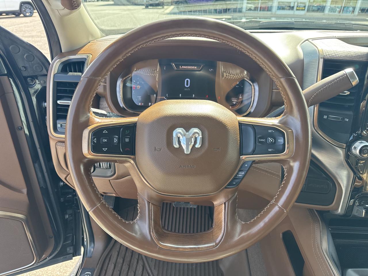 2023 RAM 2500 Limited Longhorn - tow pkg - heated/vented seats Photo