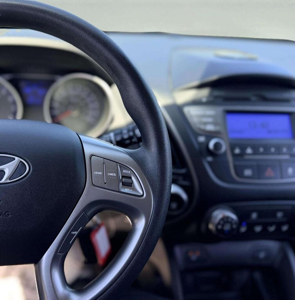 2015 Hyundai Tucson GL Photo