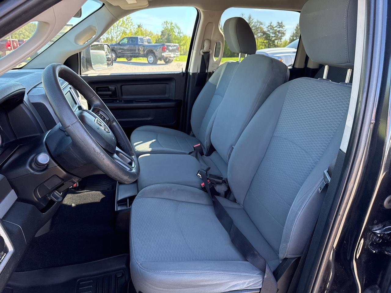 2018 RAM 1500 Tradesman - cruise control - tow pkg Photo