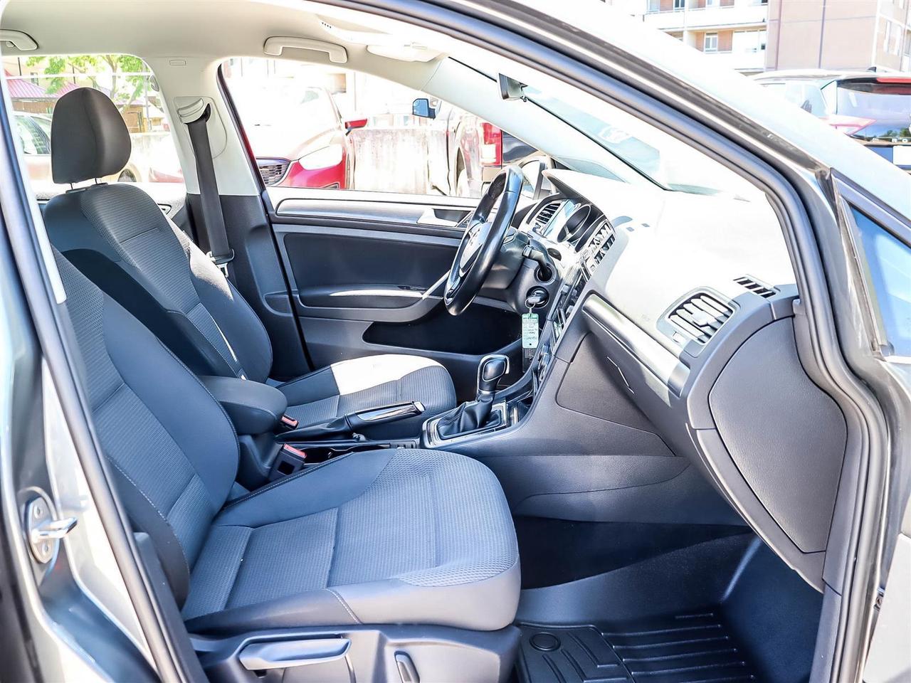 2018 Volkswagen Golf Comfortline Safety Certified Welcome Trades Photo