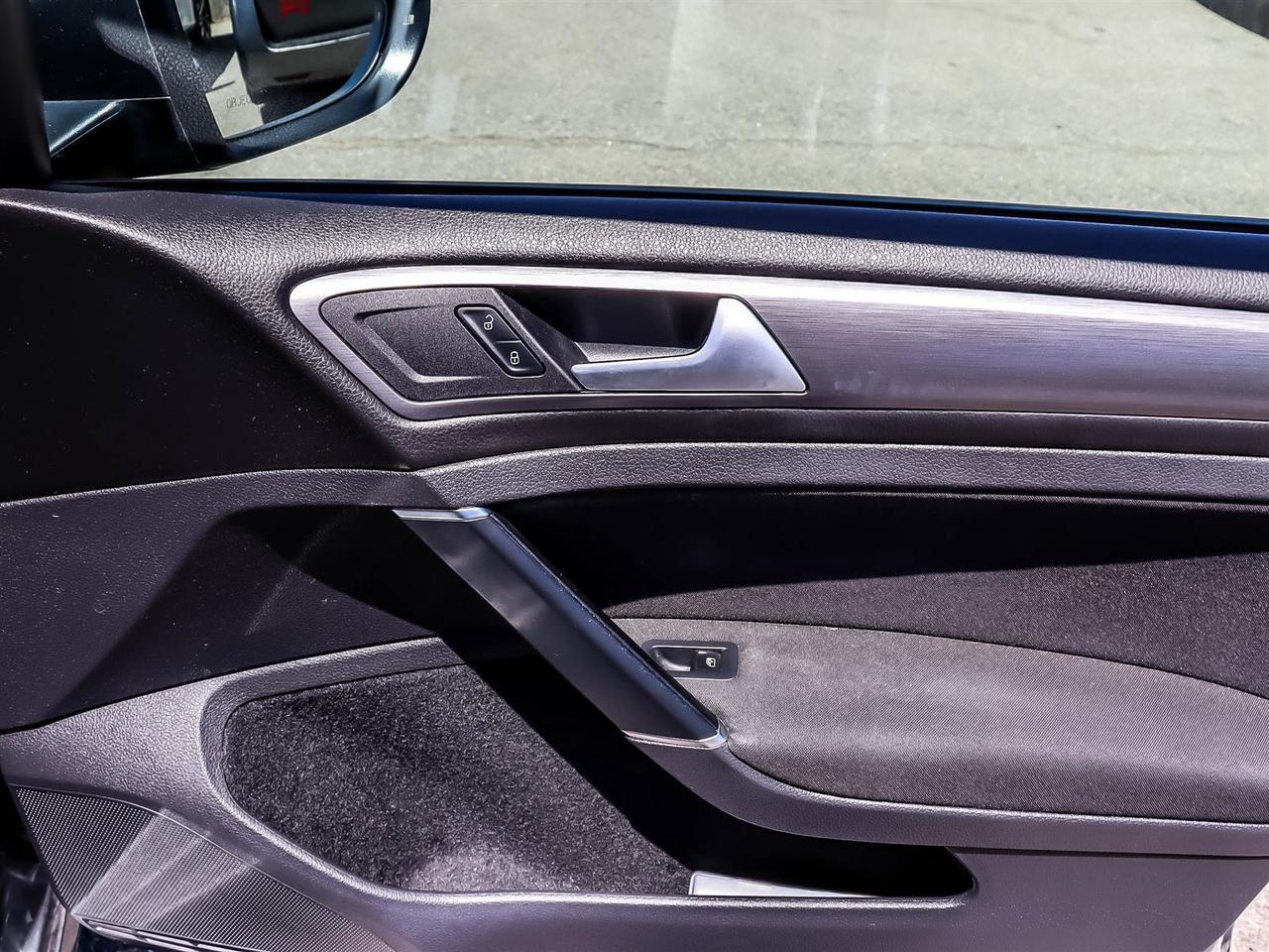 2018 Volkswagen Golf Comfortline Safety Certified Welcome Trades Photo