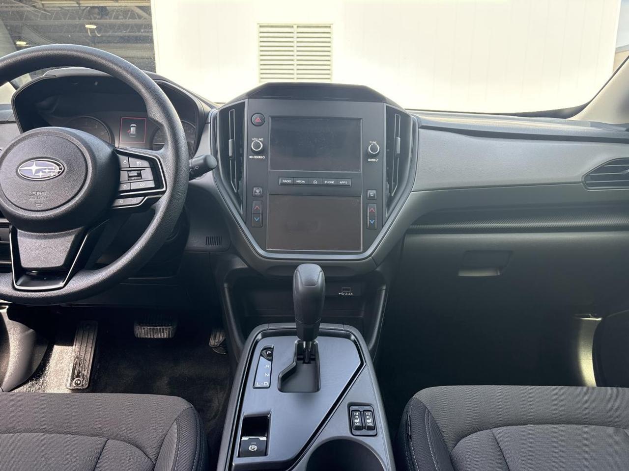 2025 Subaru Crosstrek Convenience Photo
