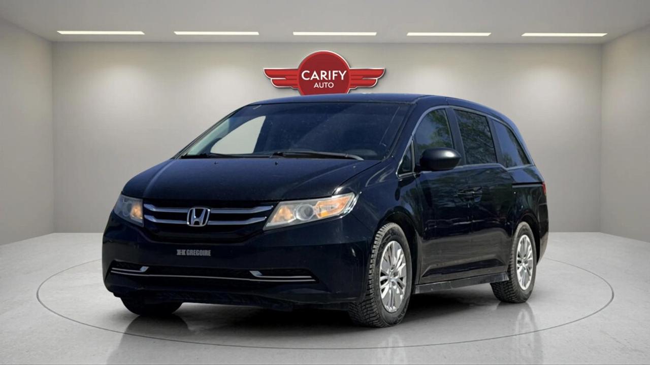 2016 Honda Odyssey LX Photo