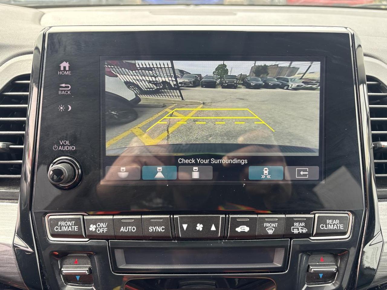 2023 Honda Odyssey Touring Honda Certified With 7YRS/160K Warranty Photo