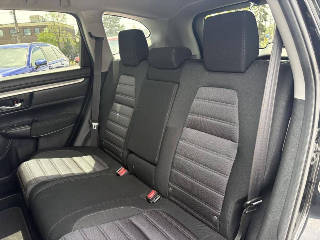 2019 Honda CR-V LX Bluetooth/Heated Seats/Push Start Photo