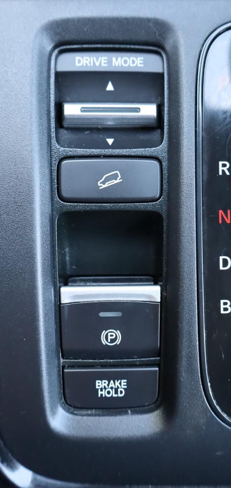 2024 Honda CR-V Hybrid Touring 4dr All-Wheel Drive Photo