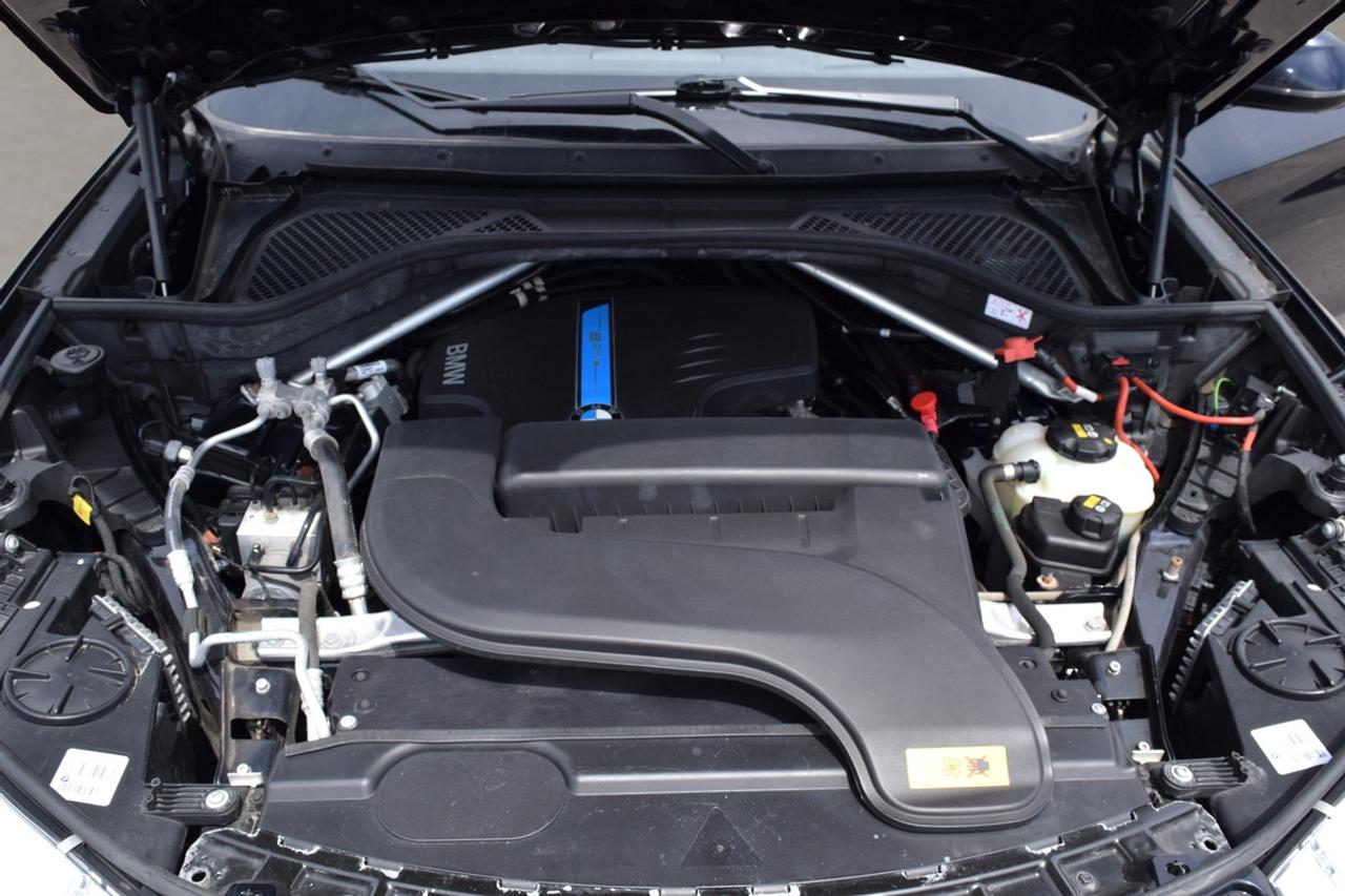 2018 BMW X5 xDrive40e M Pkg Loaded! Photo