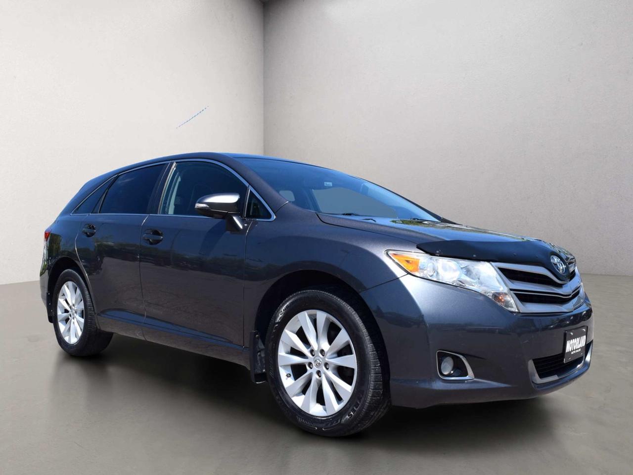 2015 Toyota Venza XLE Leather Navi Dual Sunroof Photo2