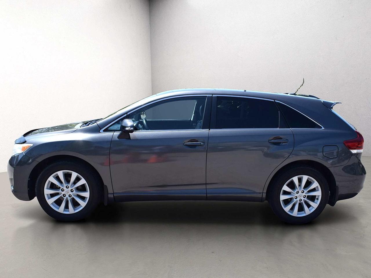 2015 Toyota Venza XLE Leather Navi Dual Sunroof Photo