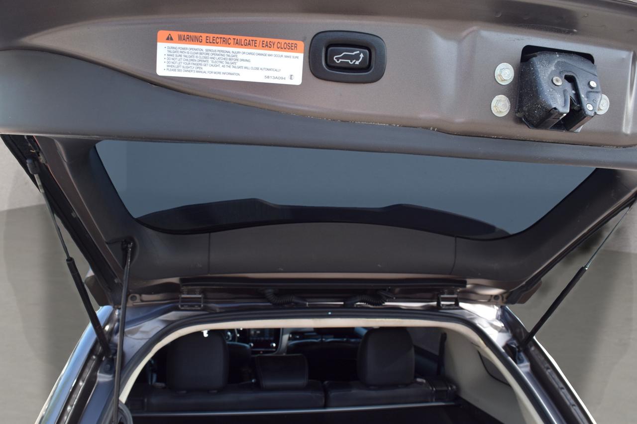 2020 Mitsubishi Outlander PHEV S-AWC Plug-In Hybrid Photo