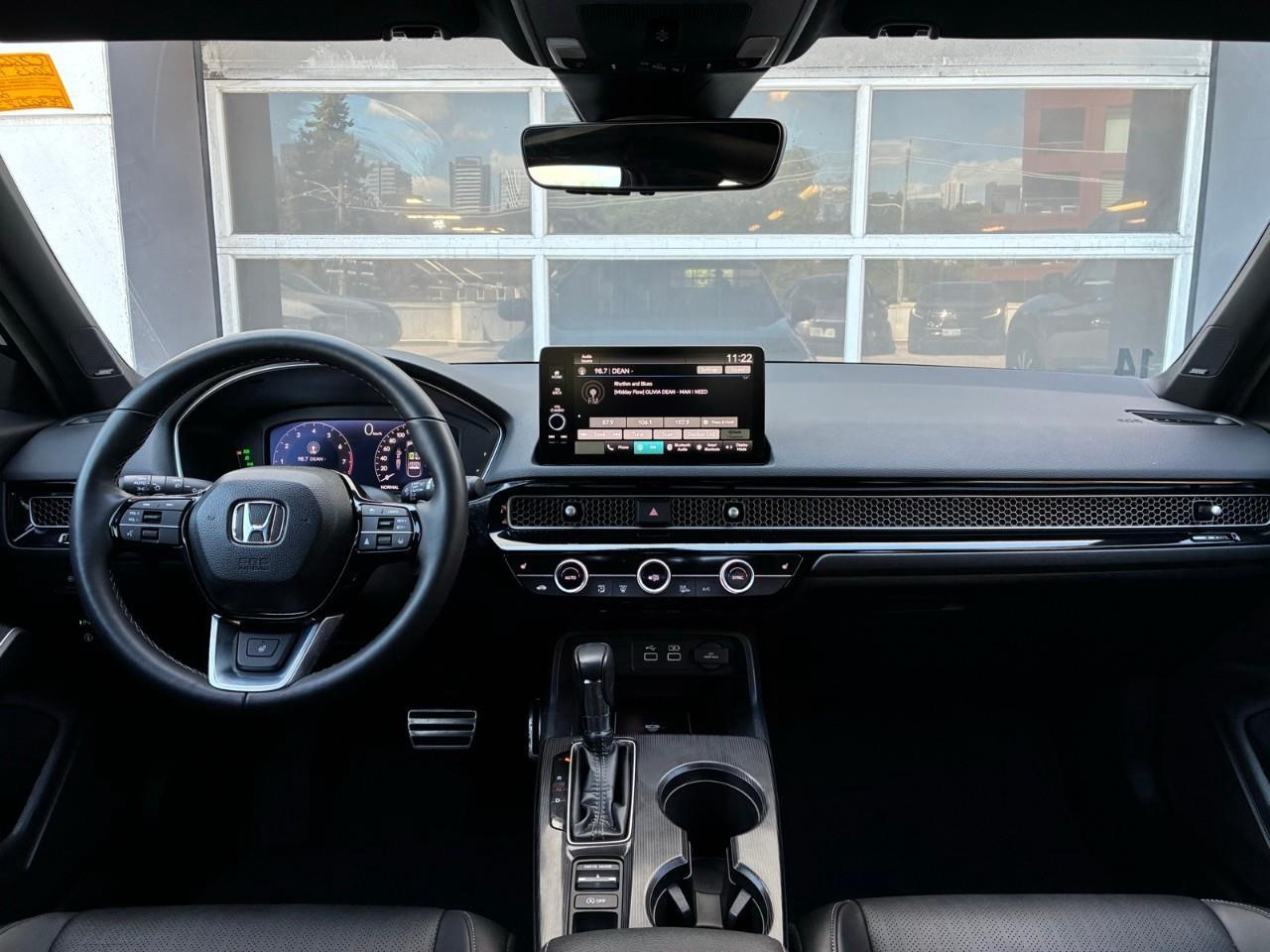 2023 Honda Civic Sport Touring 4dr Hatchback Photo