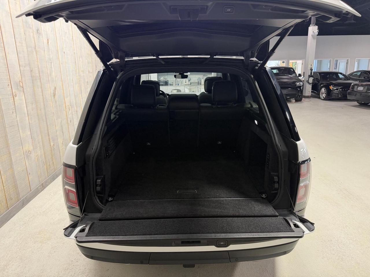 2019 Land Rover Range Rover Td6 Diesel HSE SWB Photo