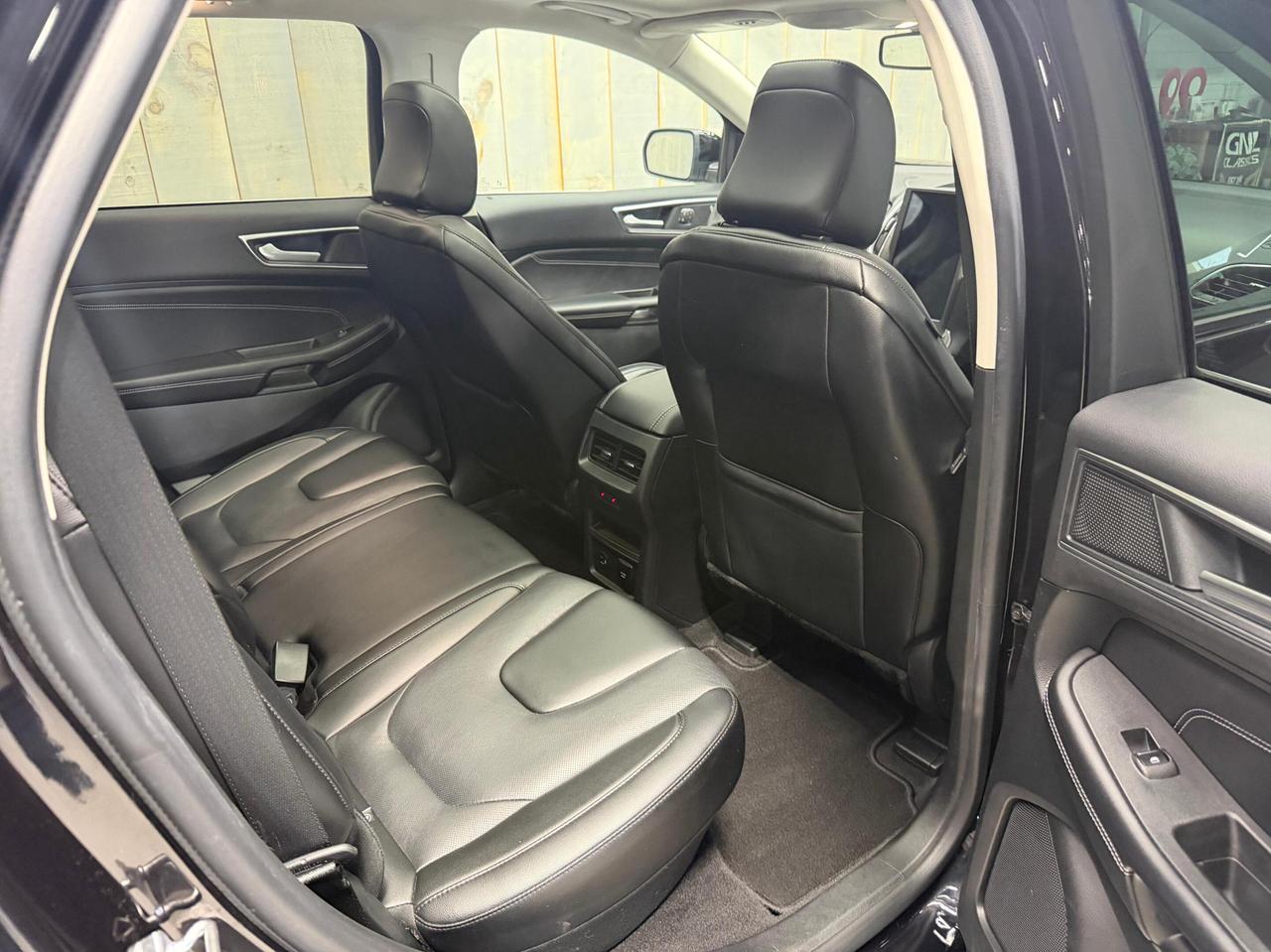 2022 Ford Edge Titanium AWD Ecoboost Photo