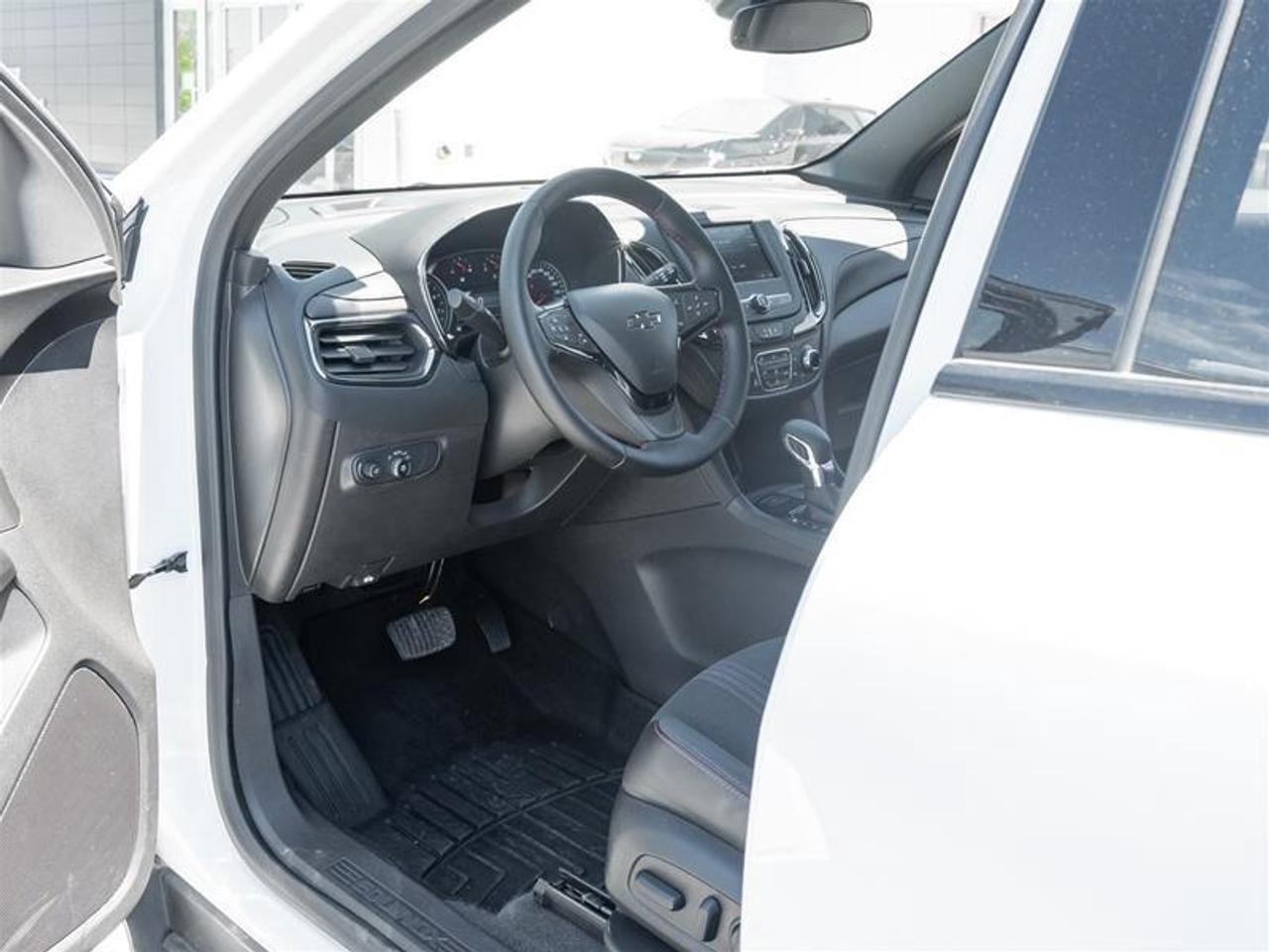 2024 Chevrolet Equinox RS 4dr All-Wheel Drive Photo