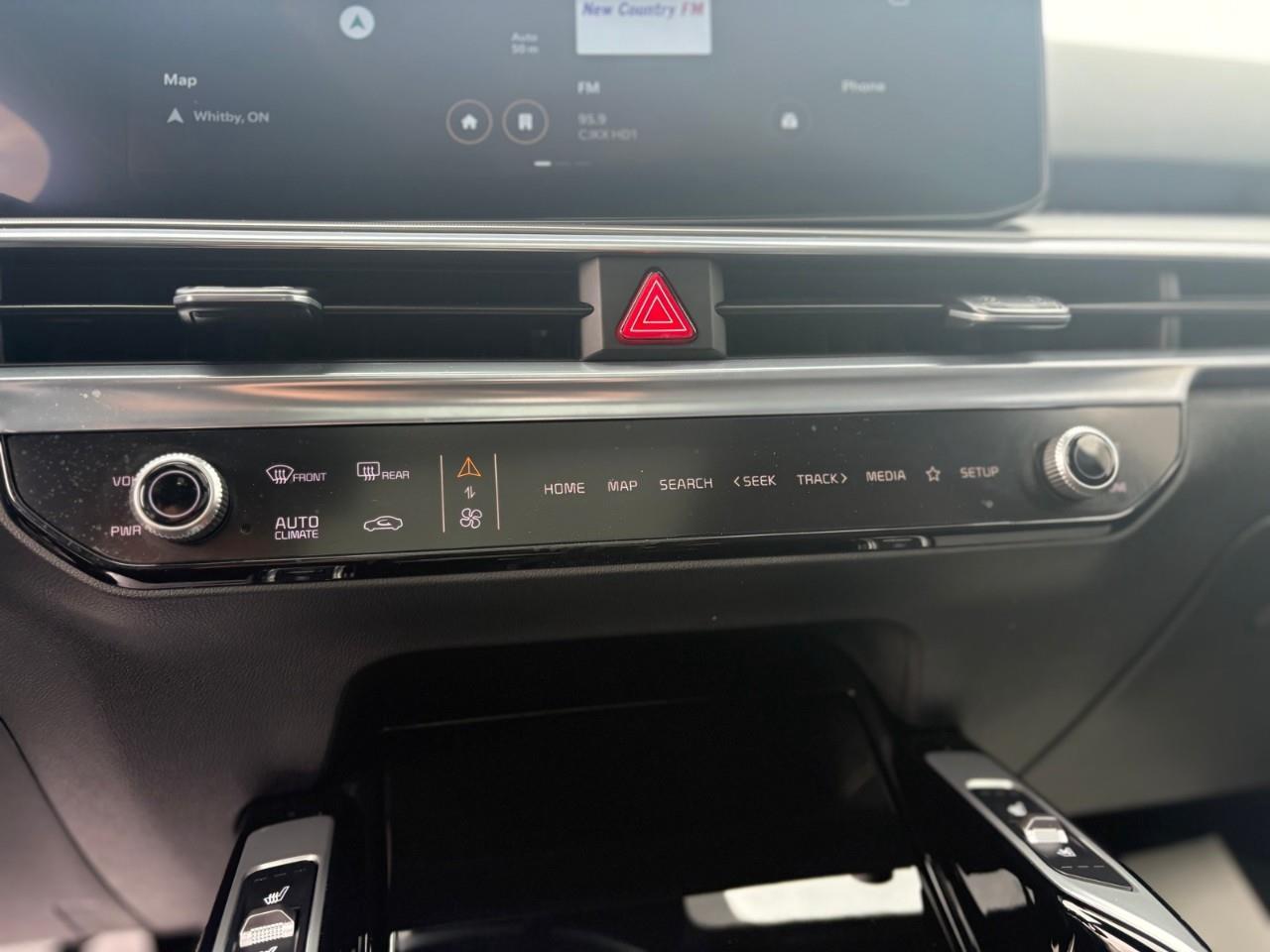 2026 Kia Sorento Hybrid SX 4dr All-Wheel Drive Photo