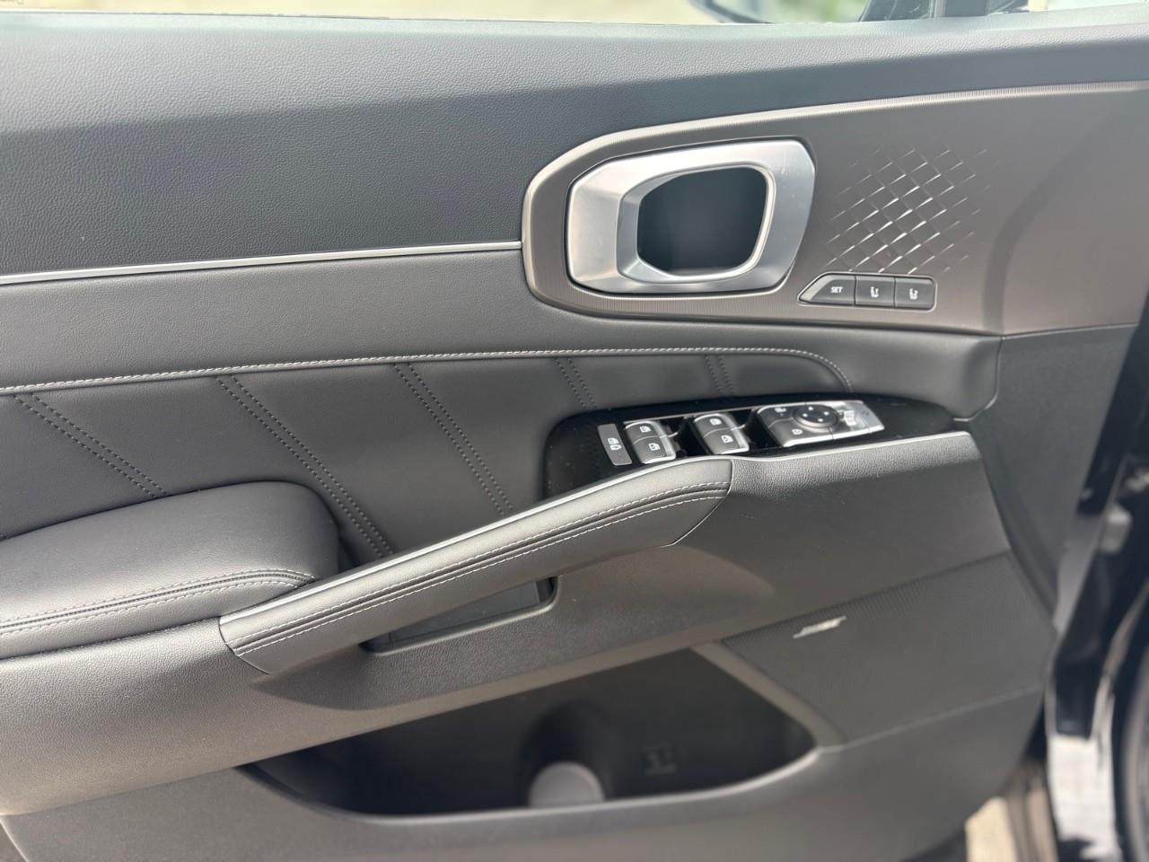 2026 Kia Sorento Hybrid SX 4dr All-Wheel Drive Photo