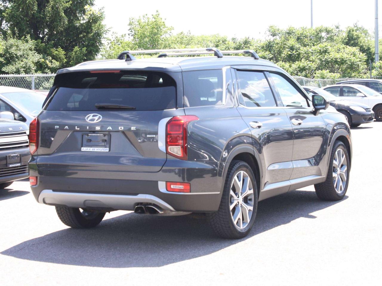 2020 Hyundai PALISADE Luxury 7-Passenger AWD Photo
