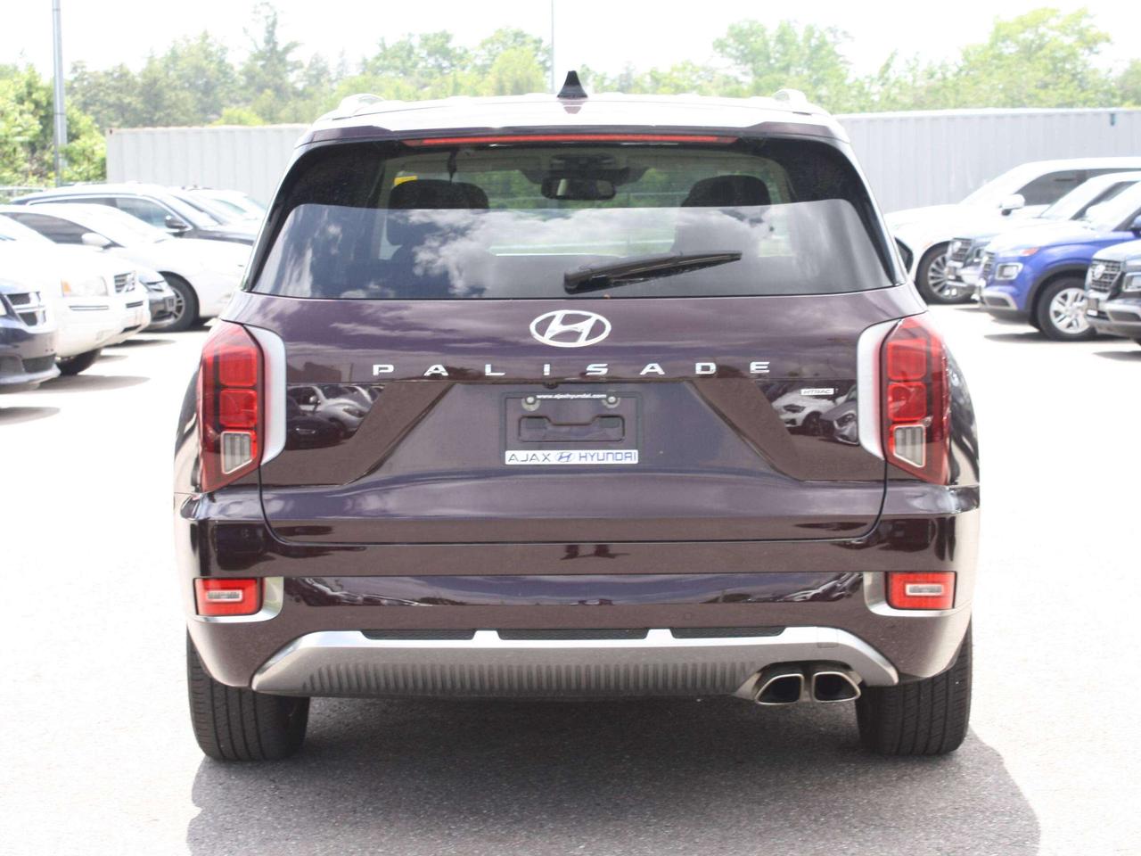 2022 Hyundai PALISADE Ultimate Calligraphy w-Beige 7-Passenger AWD Photo4