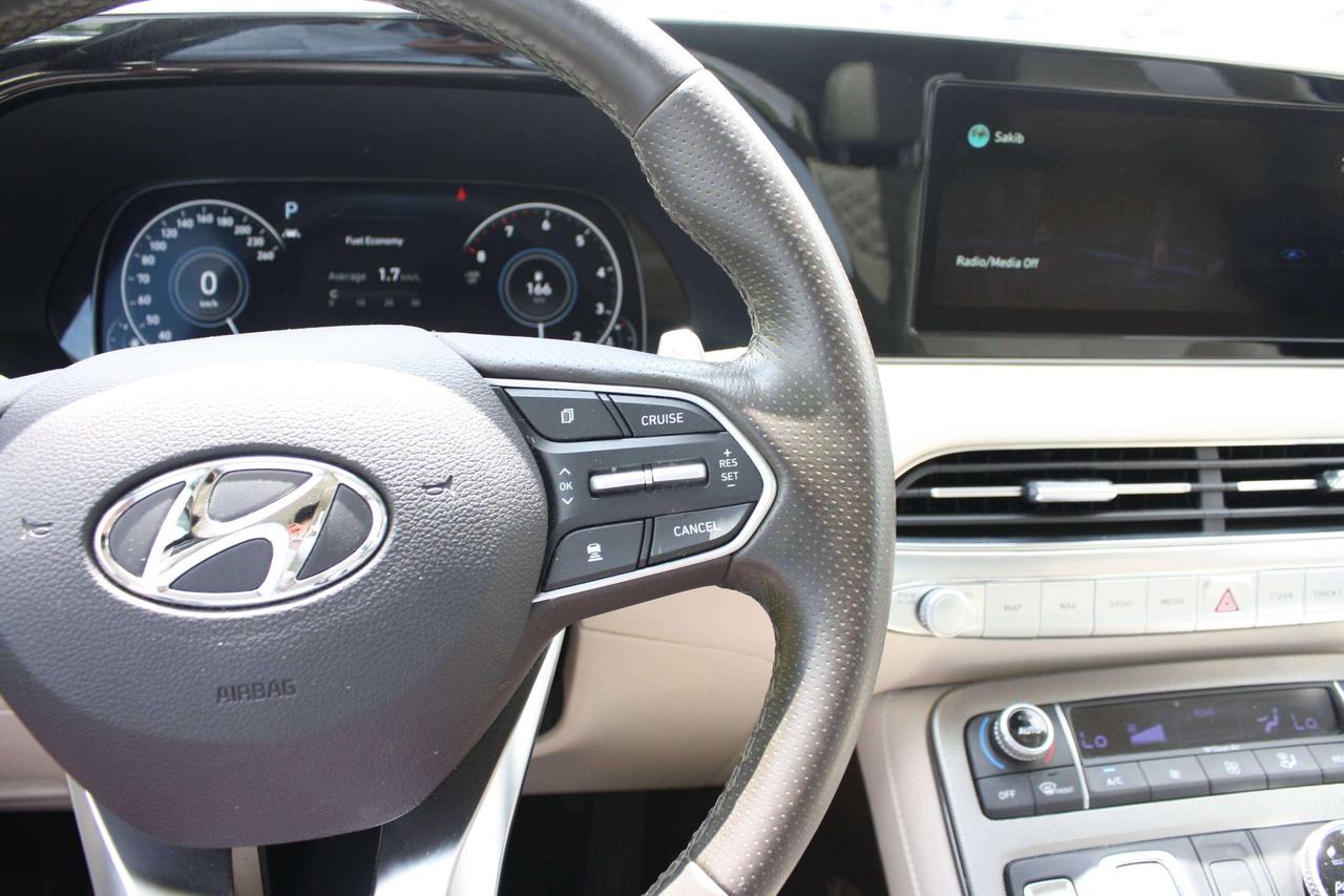 2022 Hyundai PALISADE Ultimate Calligraphy w-Beige 7-Passenger AWD Photo