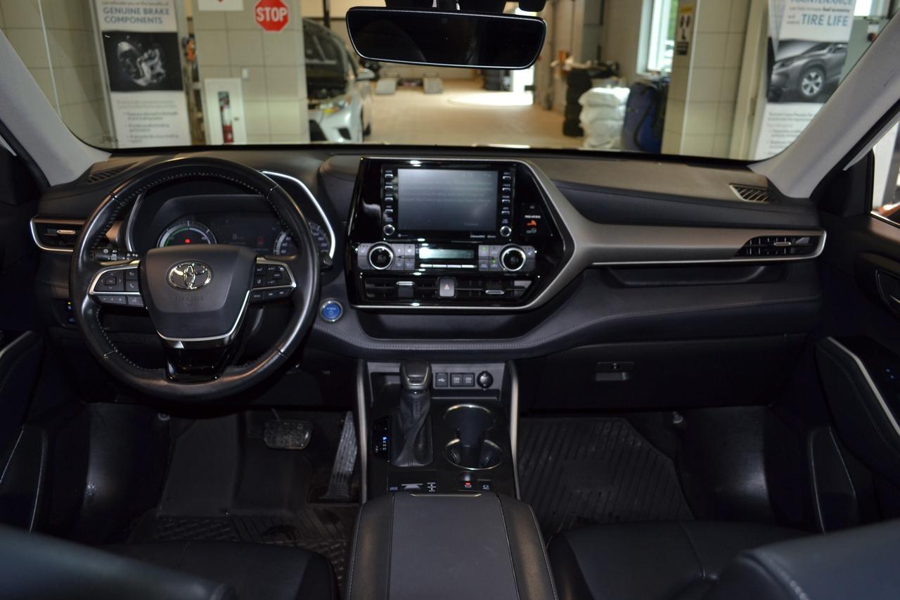 2021 Toyota Highlander Hybrid XLE Photo