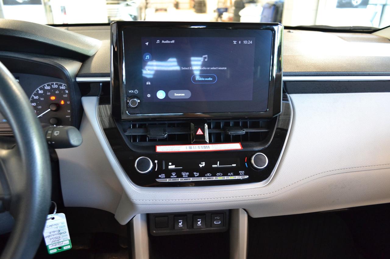 2024 Toyota Corolla Cross L Photo
