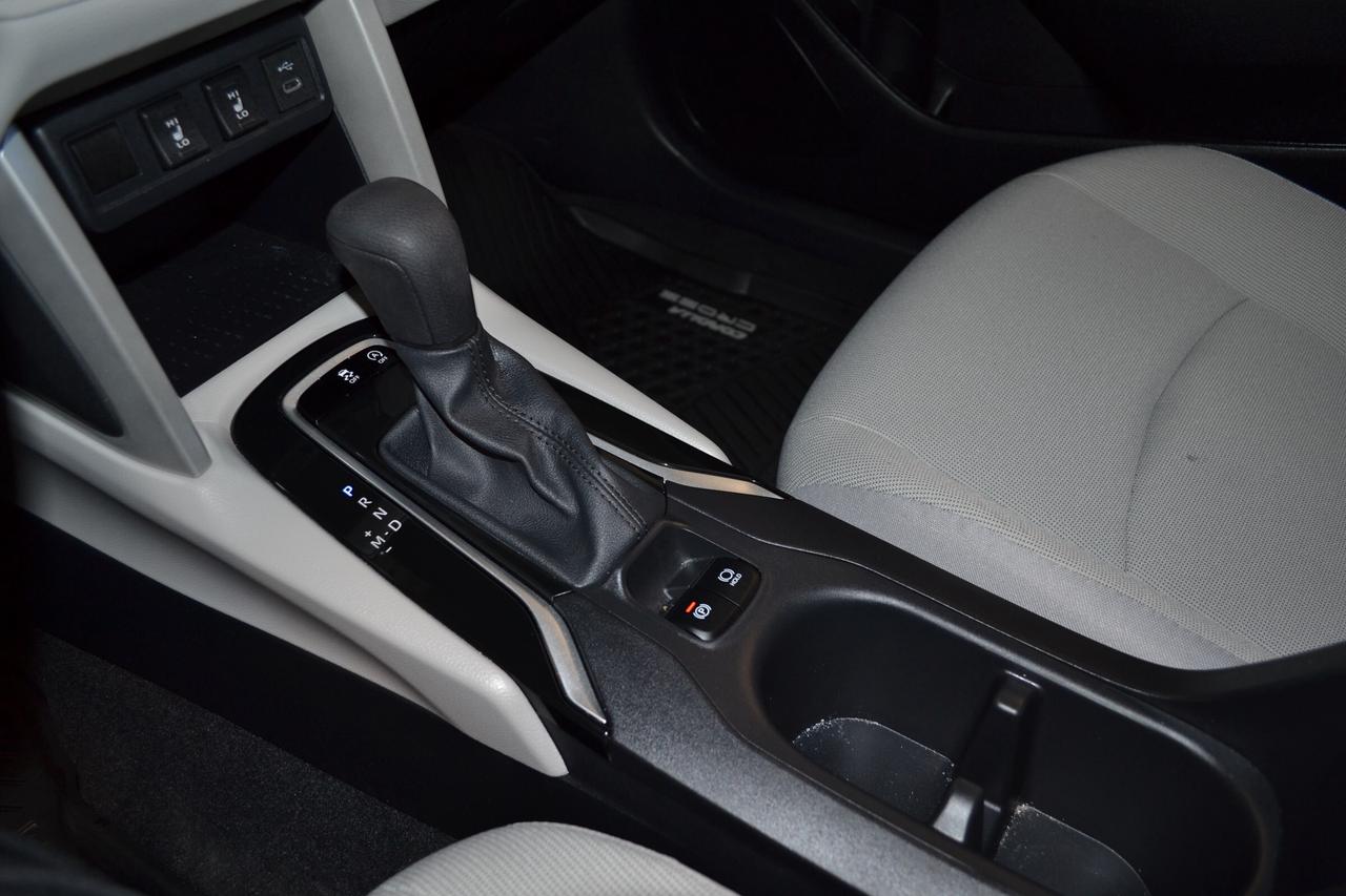 2024 Toyota Corolla Cross L Photo