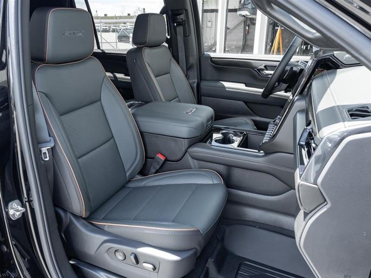 2026 GMC Yukon XL AT4 4dr 4x4 Photo
