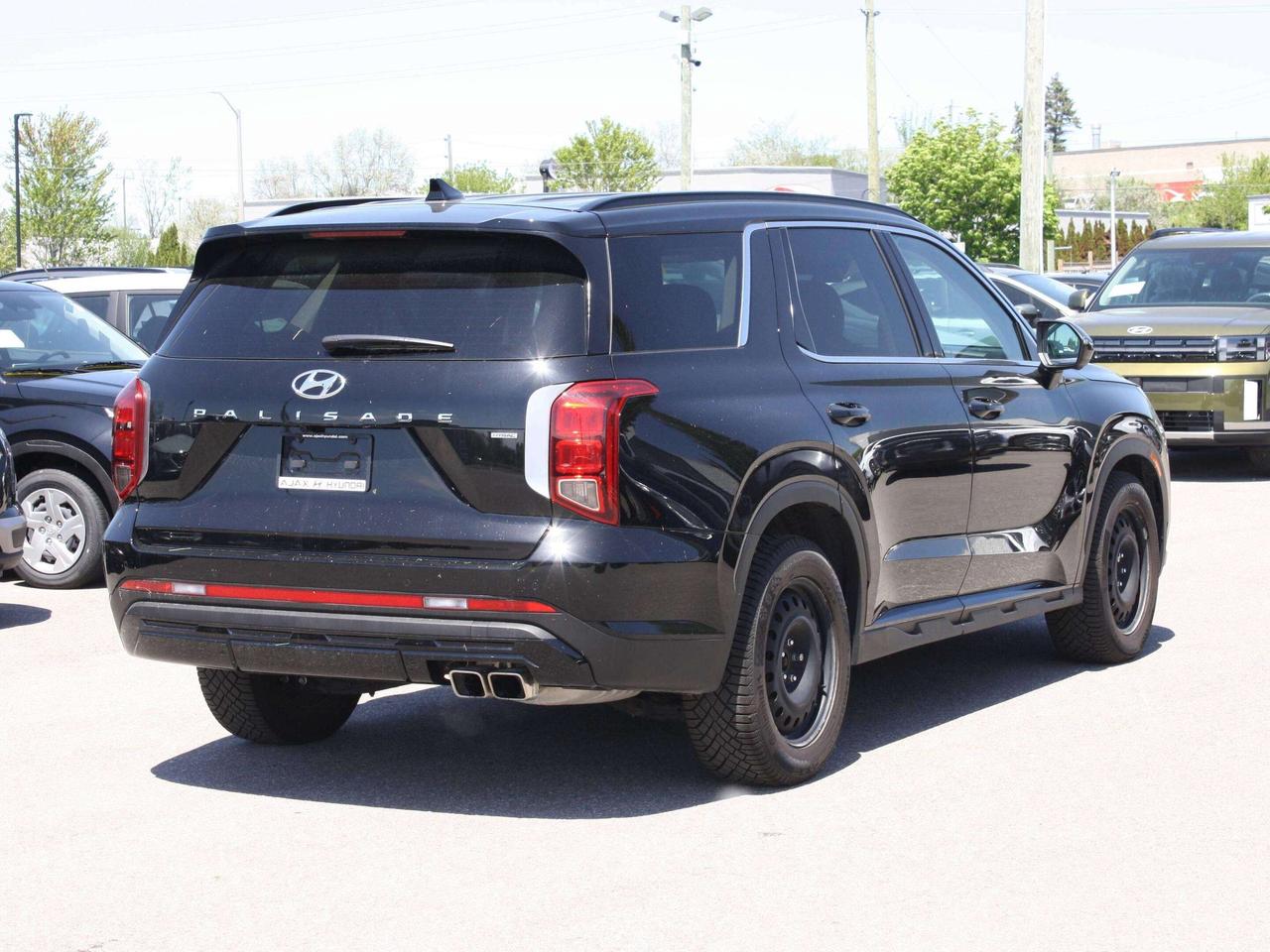 2025 Hyundai PALISADE 7 Passenger Photo