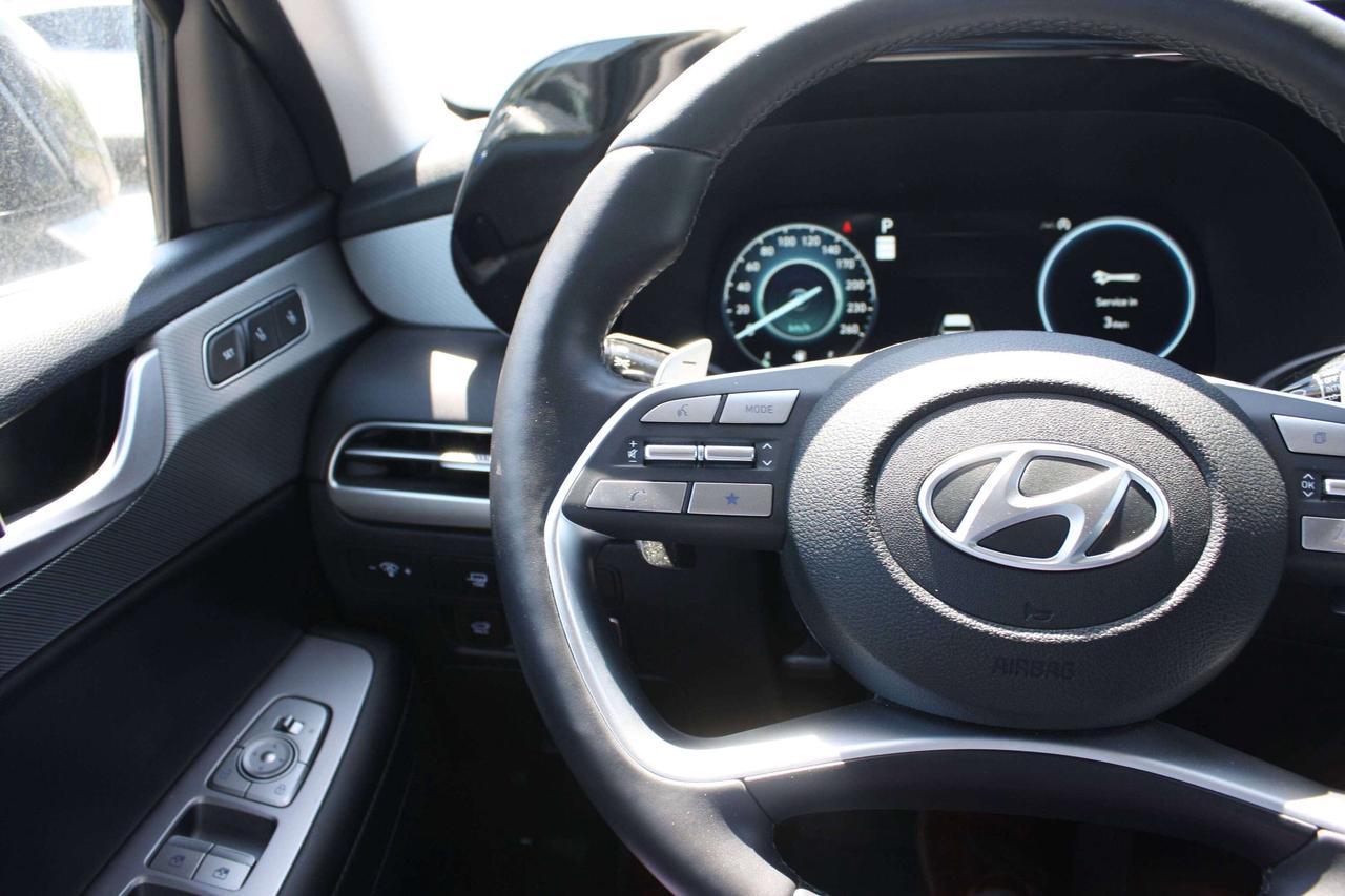 2025 Hyundai PALISADE 7 Passenger Photo