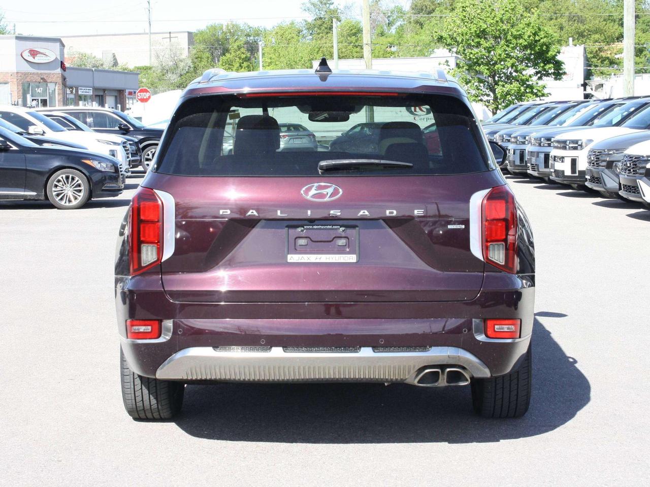 2022 Hyundai PALISADE Ultimate Calligraphy w-Beige 7-Passenger AWD Photo