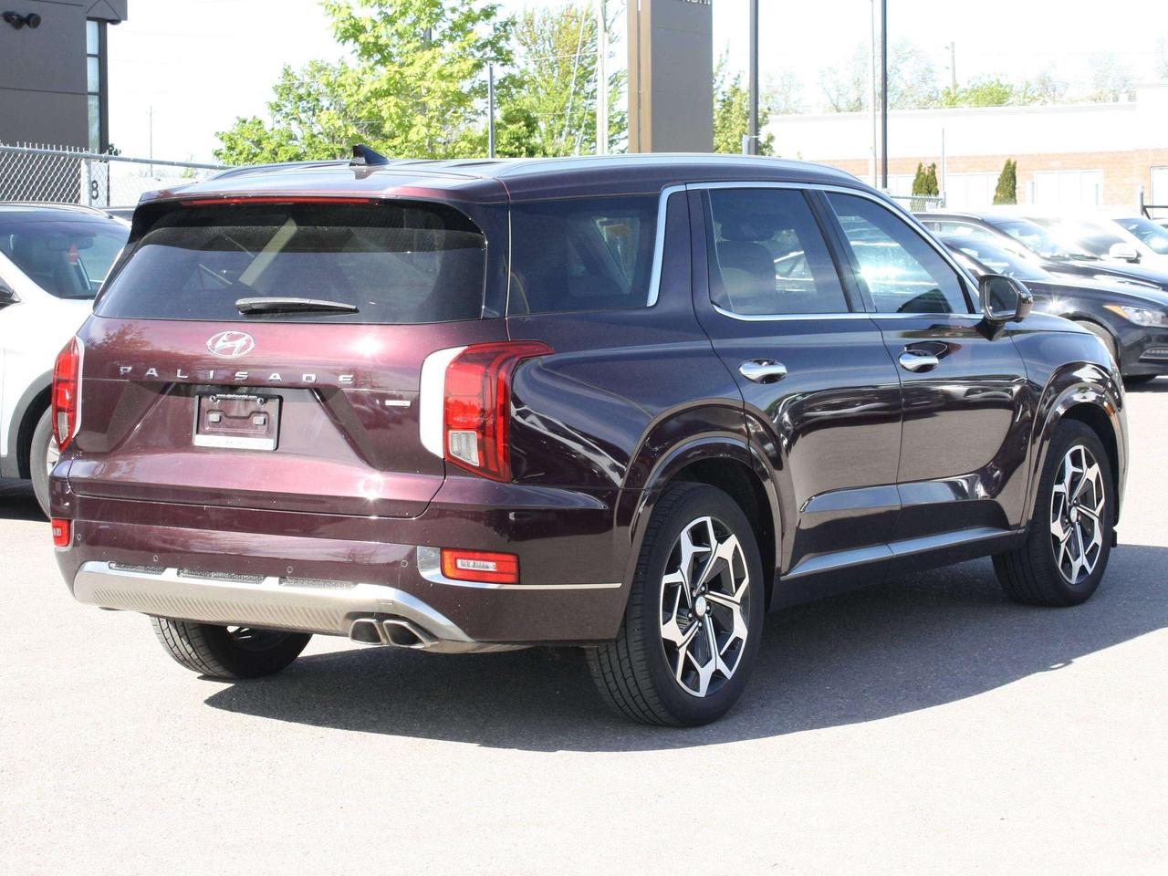 2022 Hyundai PALISADE Ultimate Calligraphy w-Beige 7-Passenger AWD Photo3