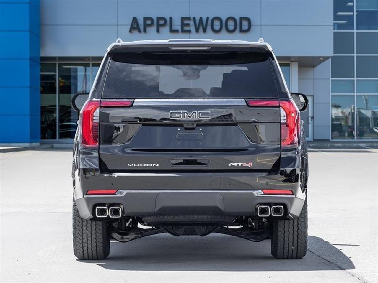2026 GMC Yukon AT4 4dr 4x4 Photo