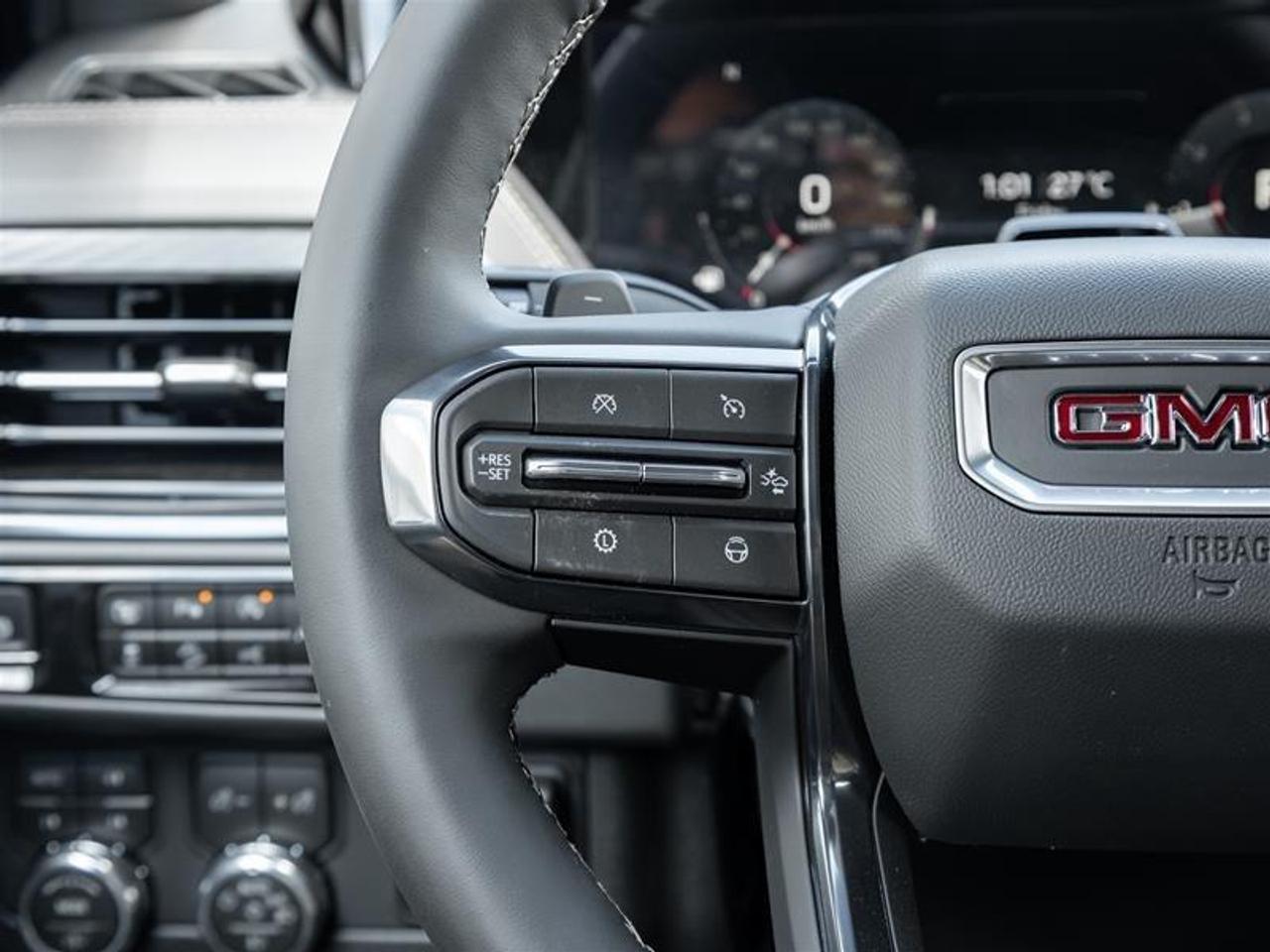 2026 GMC Yukon AT4 4dr 4x4 Photo