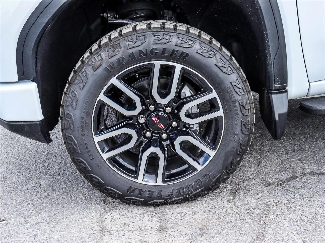 2026 GMC Sierra 1500 Crew Cab Standard Box 4-Wheel Drive AT4 Photo