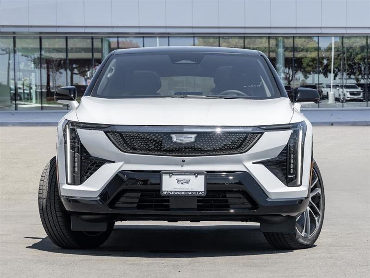 2026 Cadillac OPTIQ Sport 4dr Photo