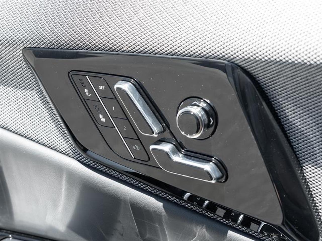 2026 Cadillac OPTIQ Sport 4dr Photo