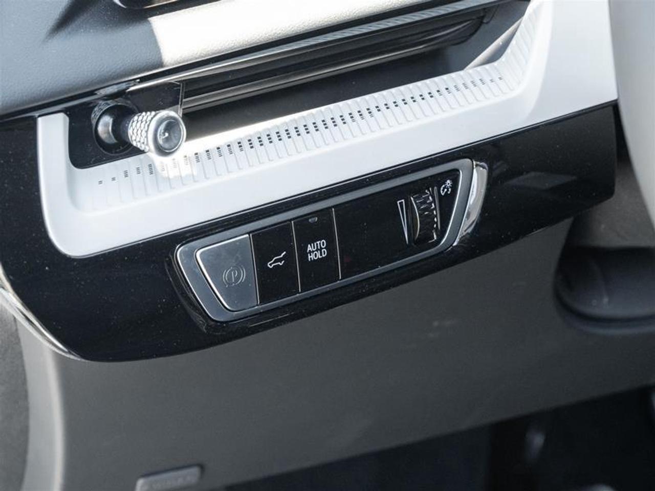 2026 Cadillac OPTIQ Sport 4dr Photo