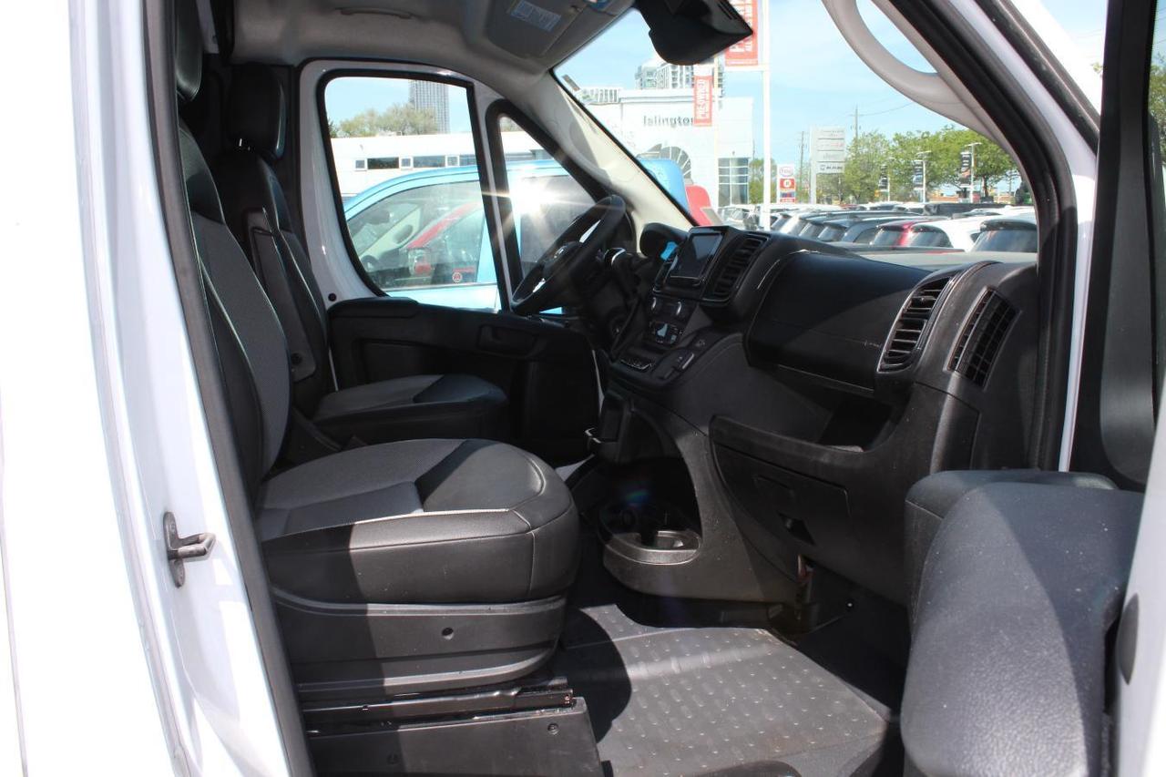 2025 RAM ProMaster 2500 High  SiriusXM BkpCam CruiseCtrl Bluetooth Photo