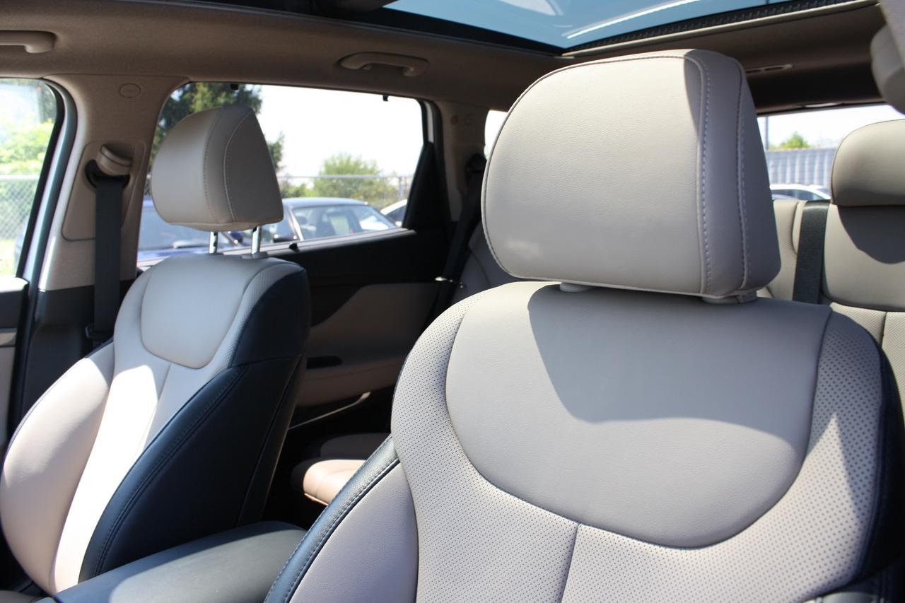 2023 Hyundai Santa Fe Preferred AWD w-Trend Package Photo