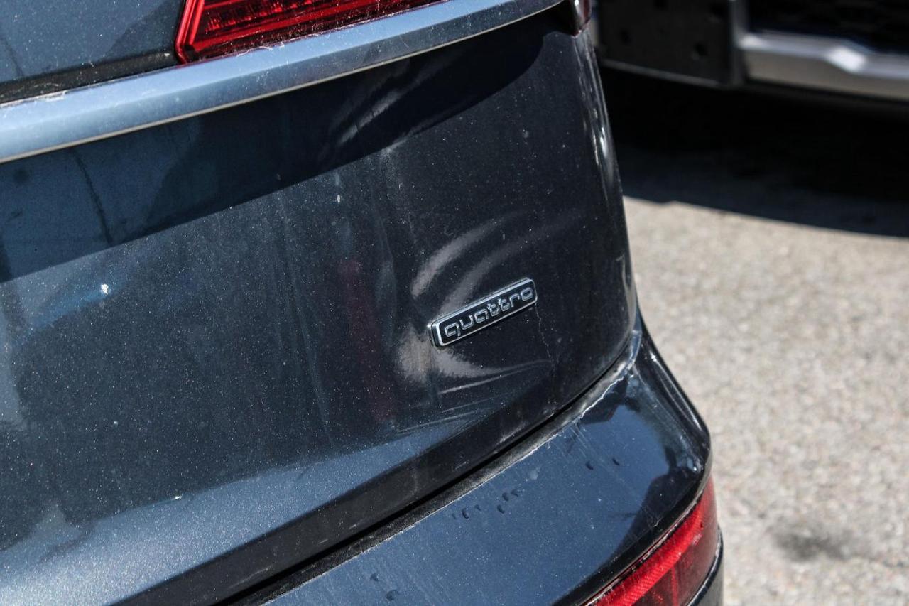 2022 Audi Q5 Plus  Gps Moonroof BkpCam ParkingSensors HtdSeats Photo