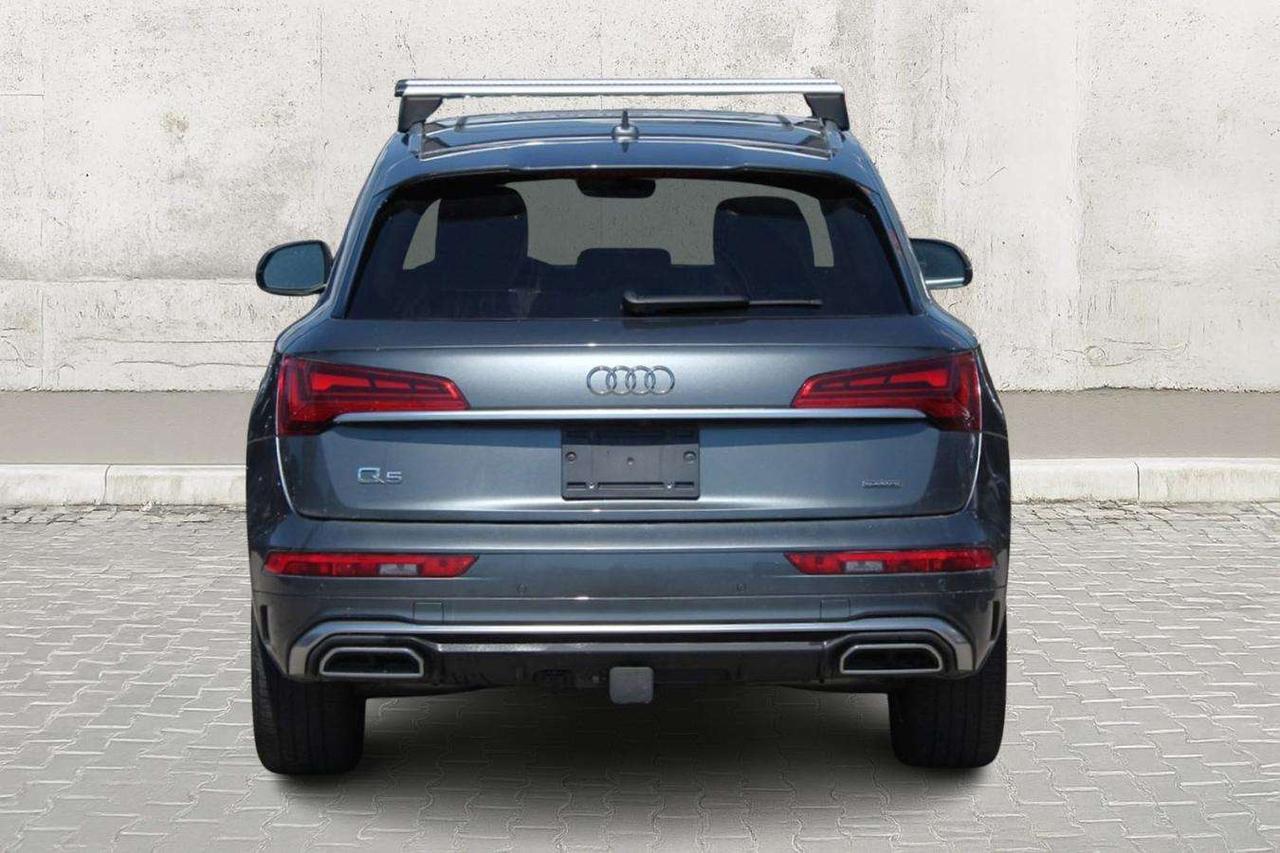 2022 Audi Q5 Plus  Gps Moonroof BkpCam ParkingSensors HtdSeats Photo