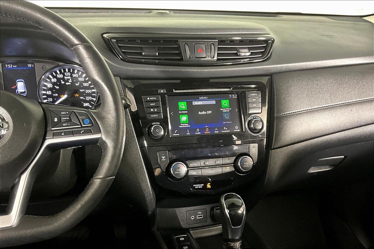 2019 Nissan Rogue AWD SV Photo