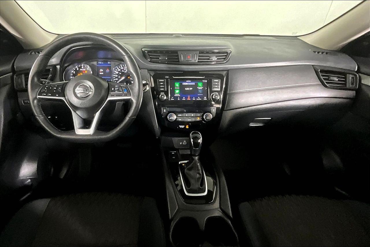 2019 Nissan Rogue AWD SV Photo