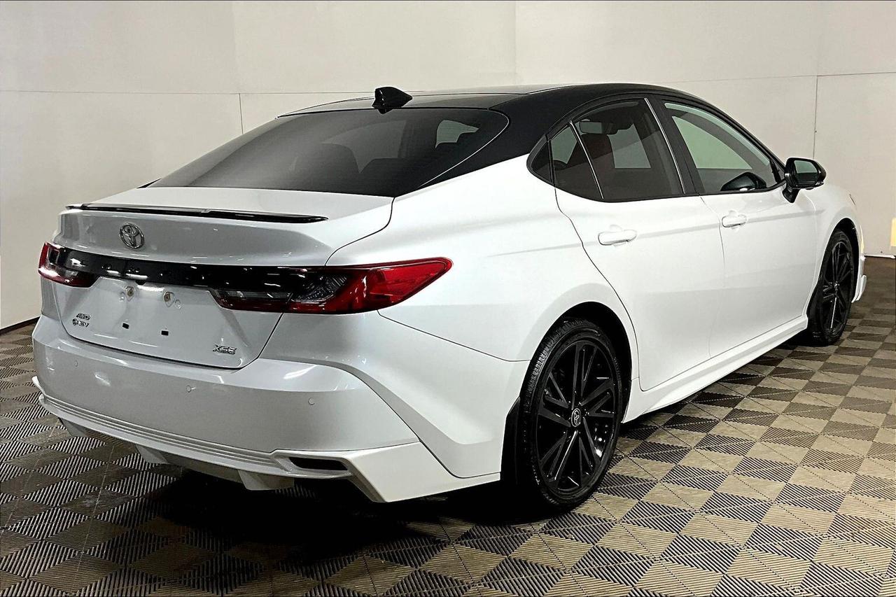 2025 Toyota Camry XSE CVT AWD Photo