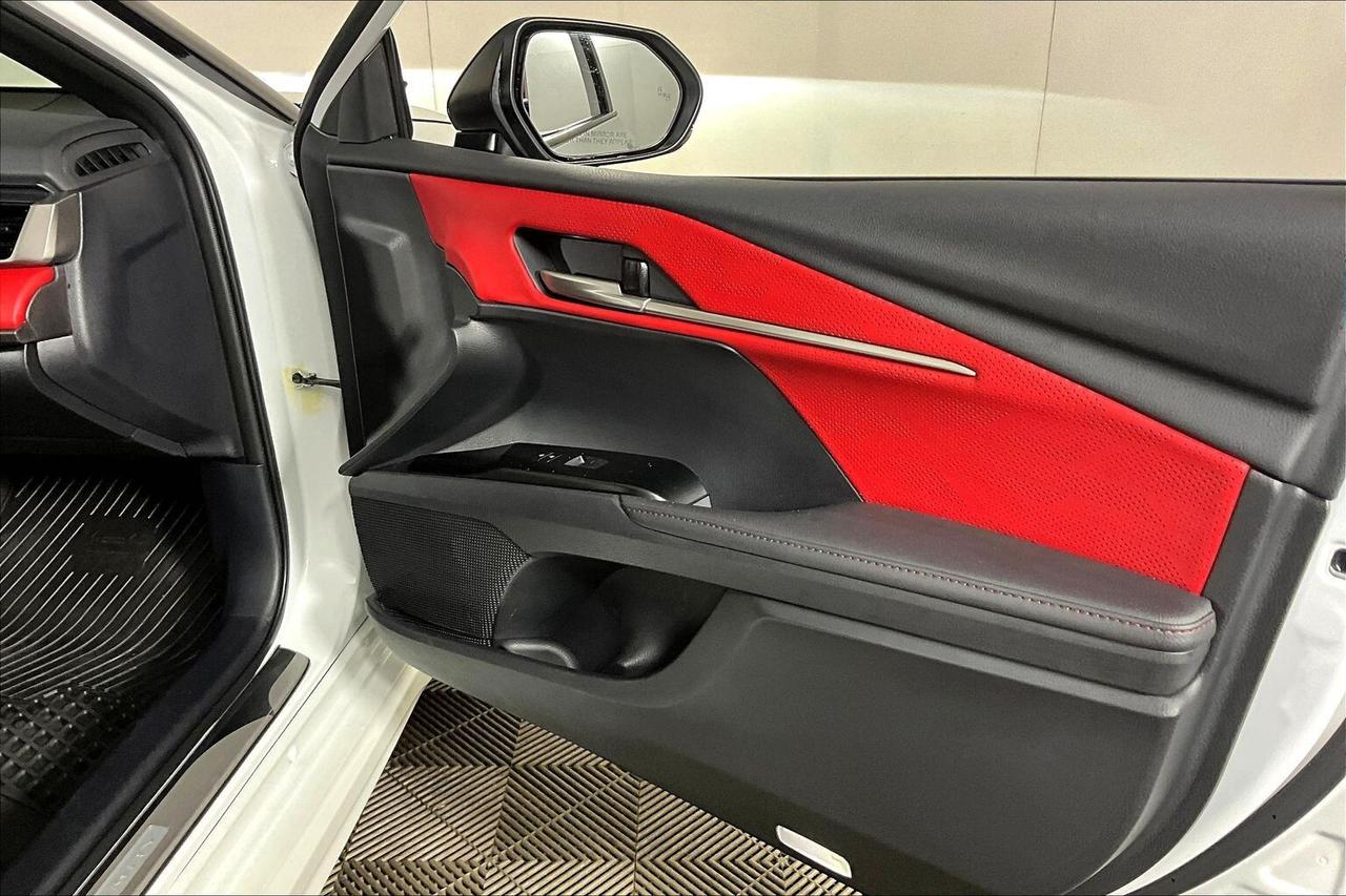 2025 Toyota Camry XSE CVT AWD Photo