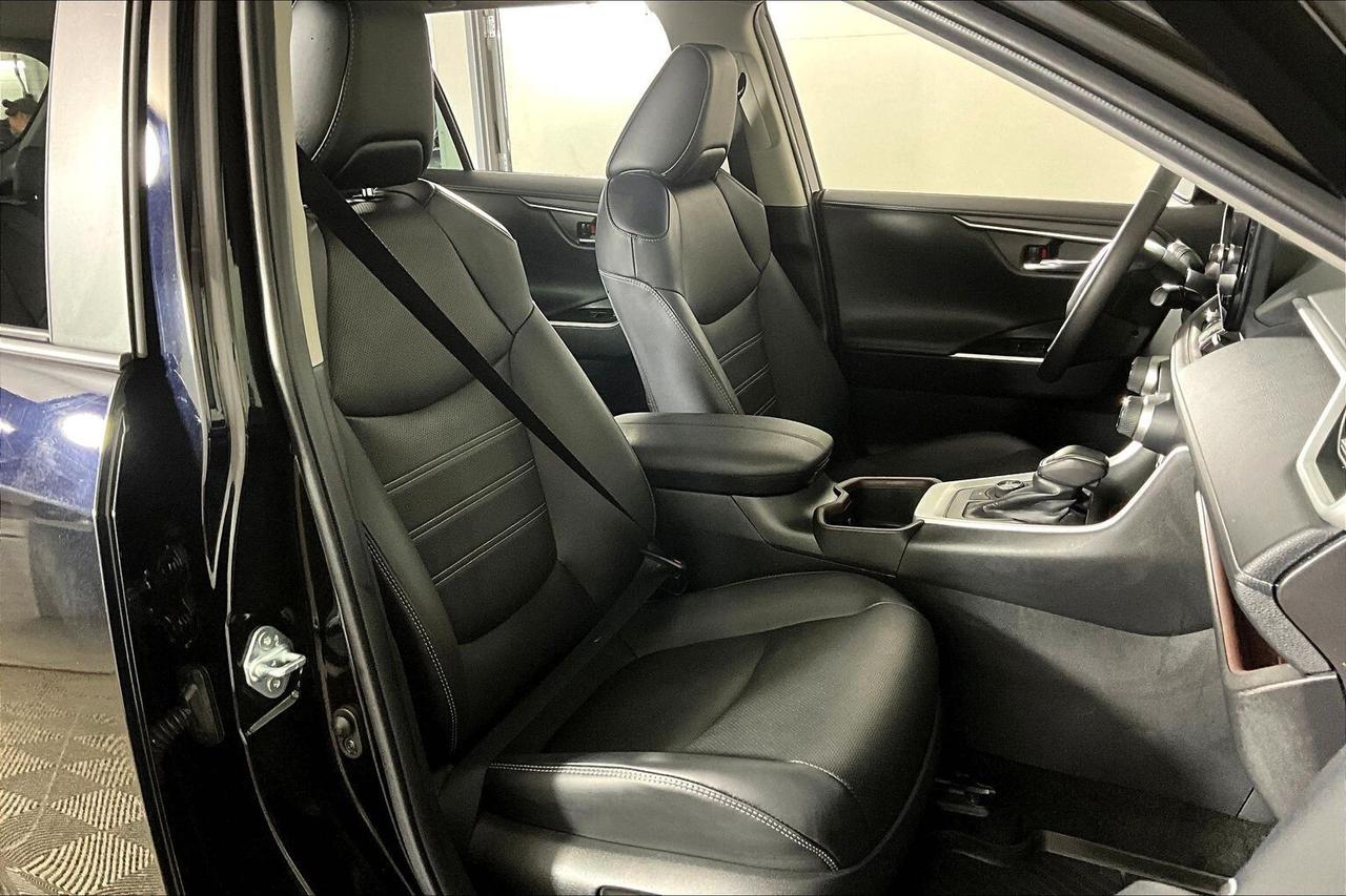 2024 Toyota RAV4 Hybrid Limited AWD Photo